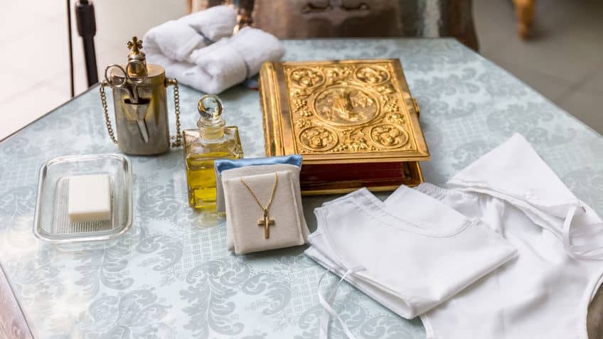 bijou chrétien médaille de baptême